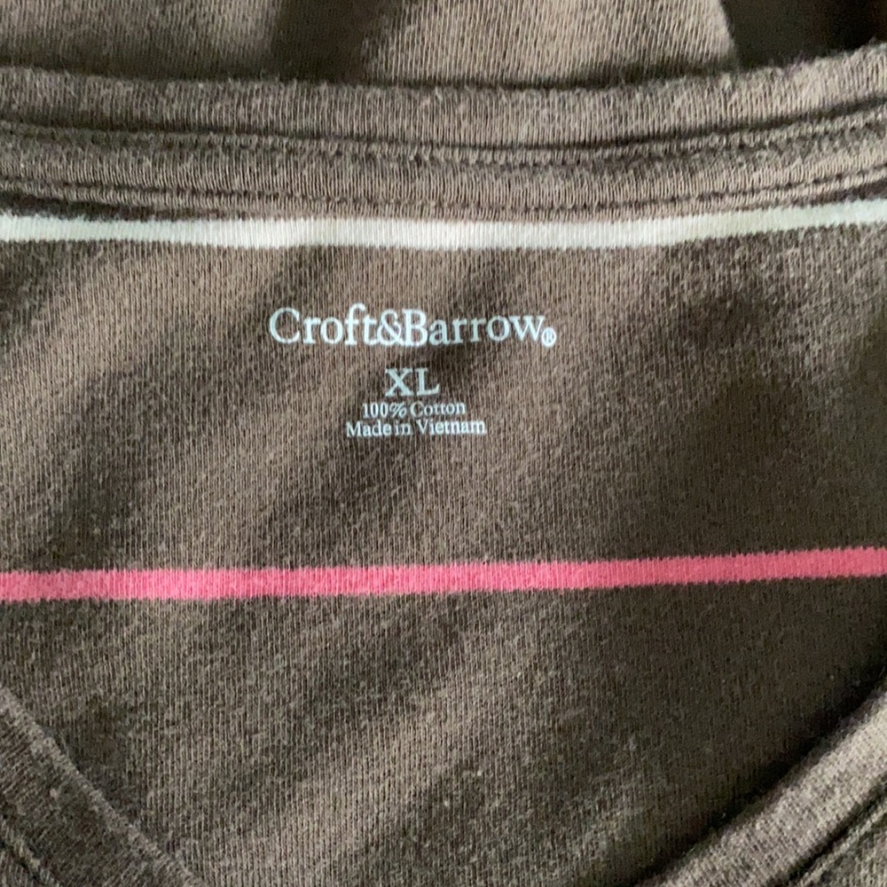 Croft & Barrow brown t shirt size XL - Picture 3 of 5